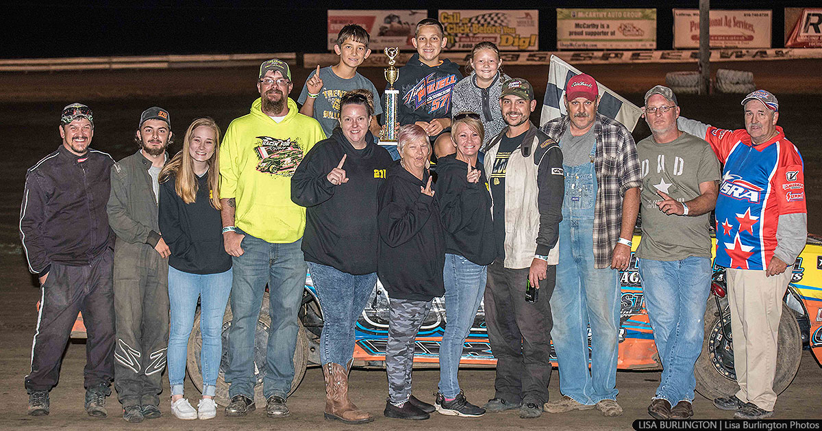 Jeff Dixon won the American Racer USRA Stock Car main event.
