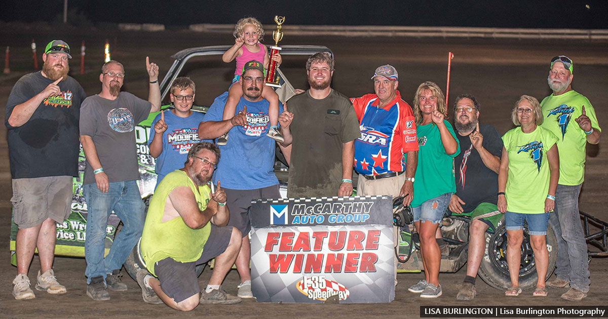 Tyler Cadwallader won the USRA B-Mod main event.