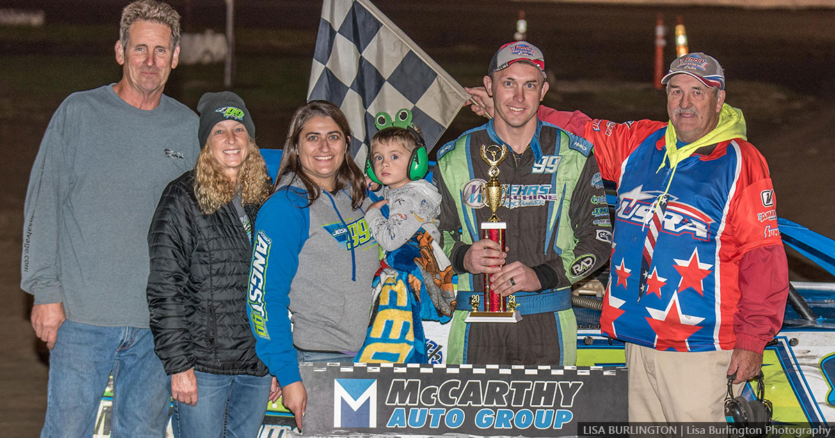 Josh Angst won the USRA Modified main event.