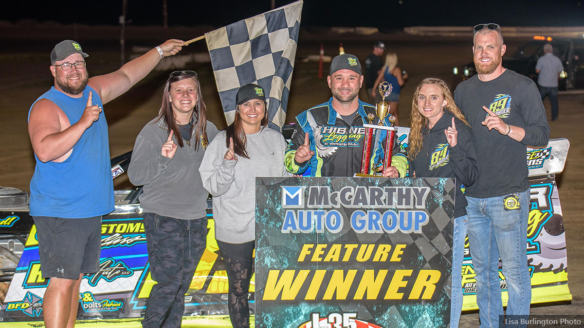 Tyler Hibner won the USRA Modified main event.