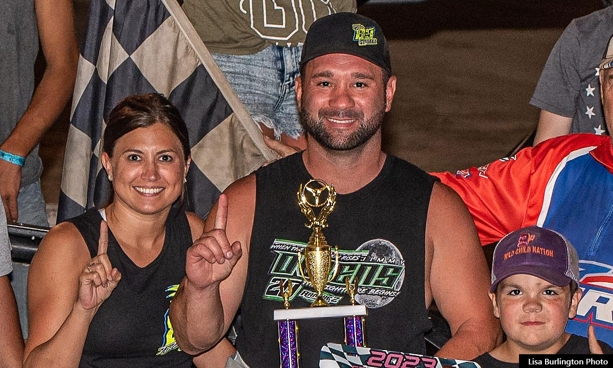 Tyler Hibner won the USRA Modified main event.