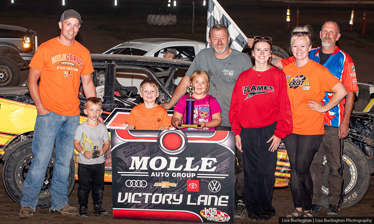 Doug Keller won the USRA Stock Car main event.