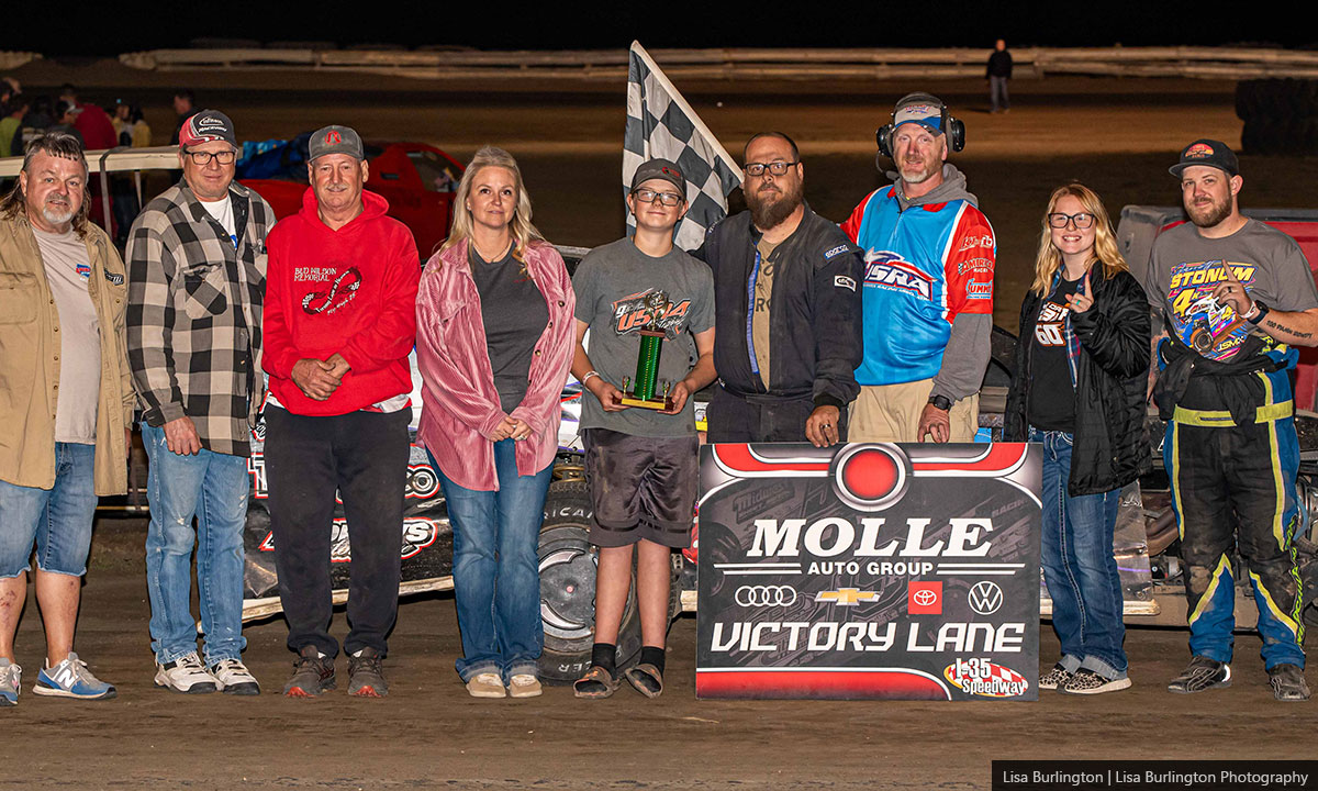 Perry Milbourn Jr. won the USRA B-Mod main event.