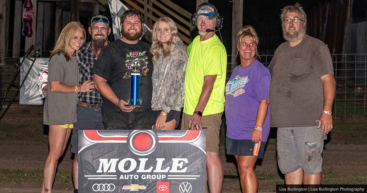 Tyler Cadwallader won the USRA Stock Car main event.