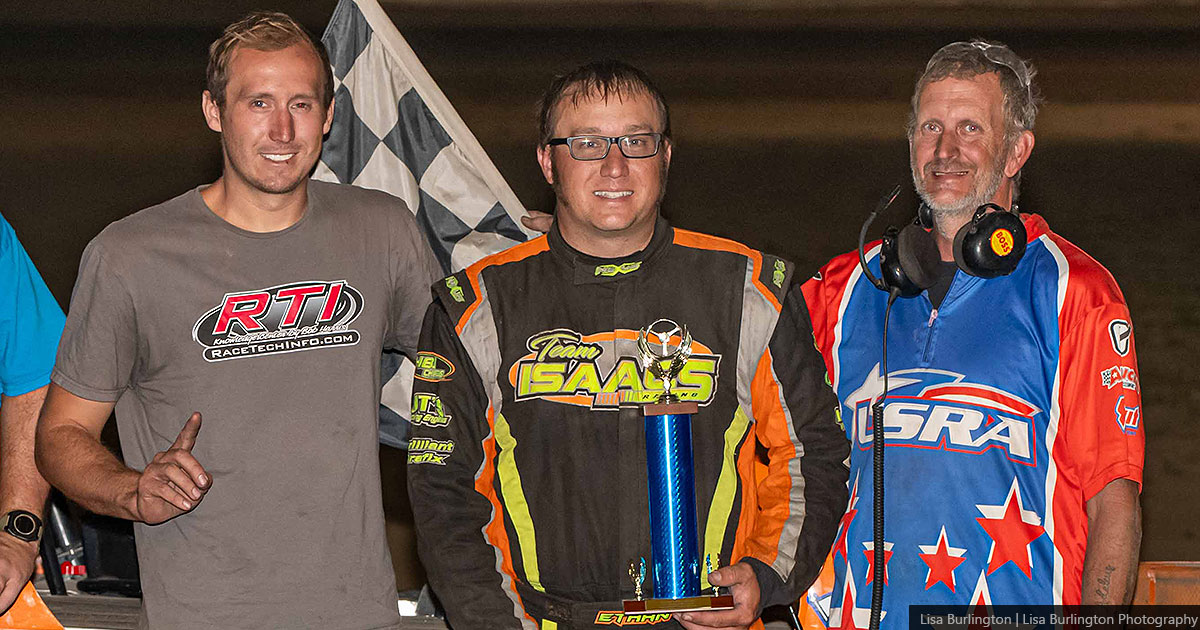 Ethan Isaacs won the USRA B-Mod main event.