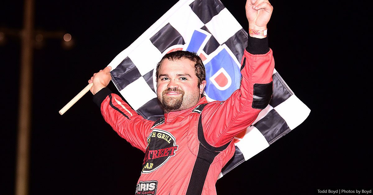Shadren Turner won the USRA Modified main event.
