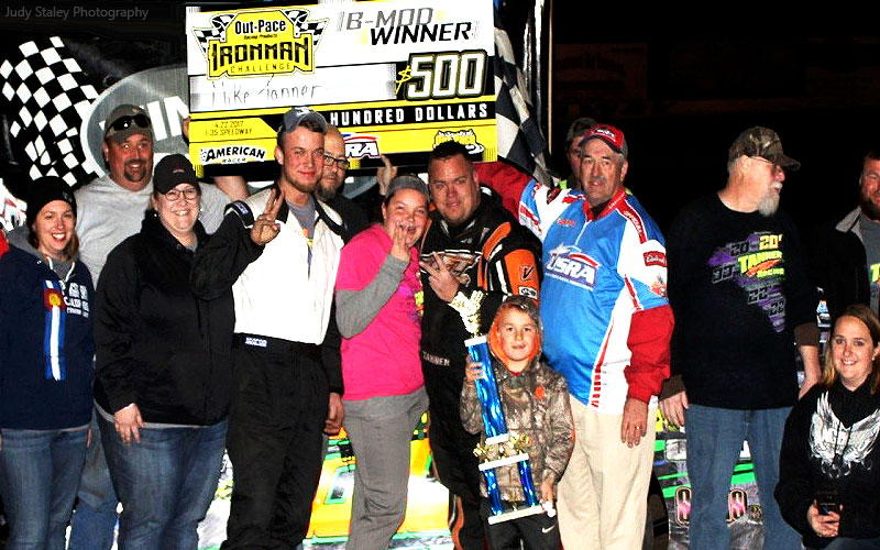 Mike Tanner won the Out-Pace USRA B-Mod feature.